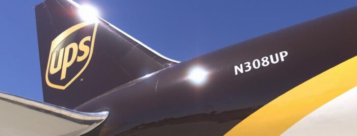 UPS registra utilidades en cuarto trimestre de 2014