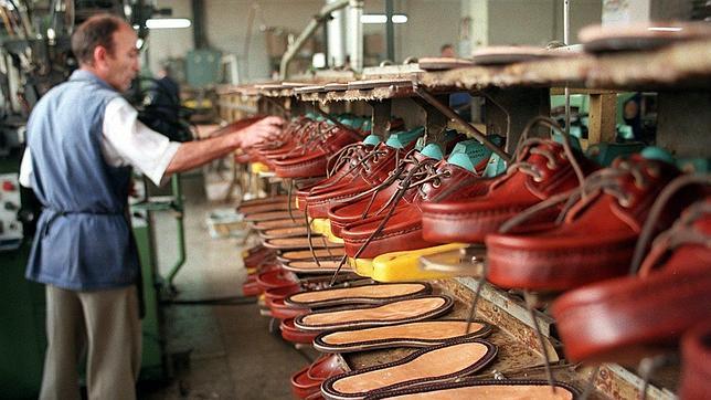 COFOCE inició el proyecto de venta de calzado “consorcio de exportación hacia Guatemala”