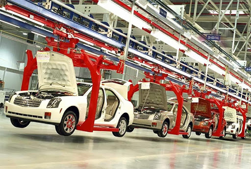 La producción y exportación de autos en México alcanzaron récords históricos durante junio, de acuerdo con datos de la AMIA.