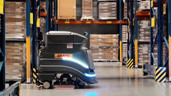 DHL busca instalar Neo robots en todos sus almacenes