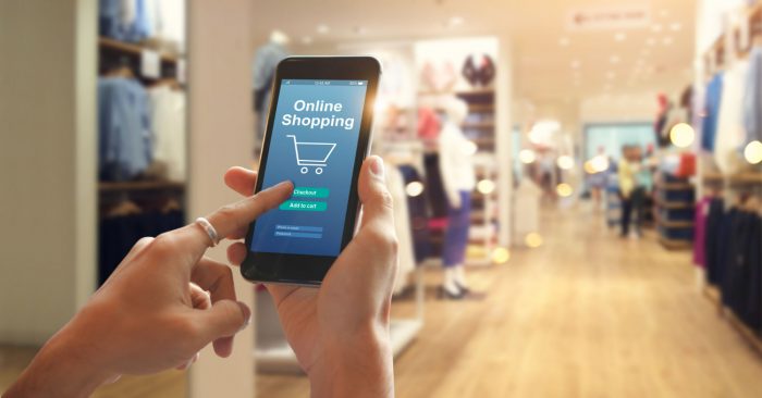 e-commerce y tienda física nuevos centros comerciales