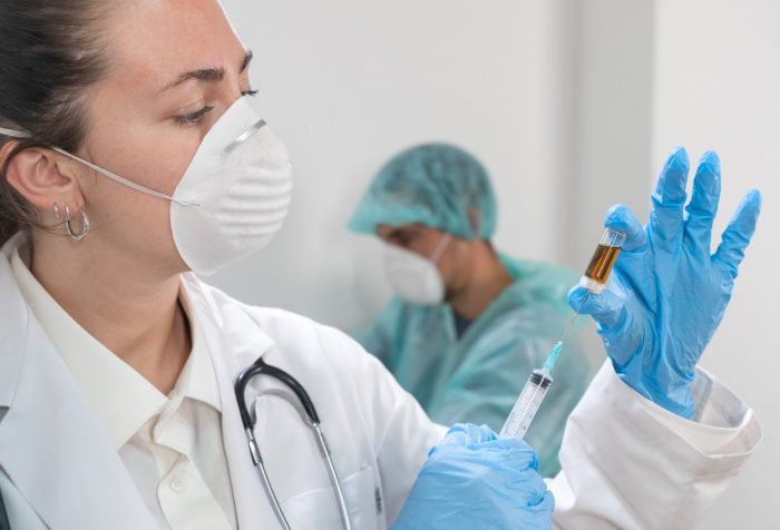 Vacuna Patria entra a última fase de investigación clínica