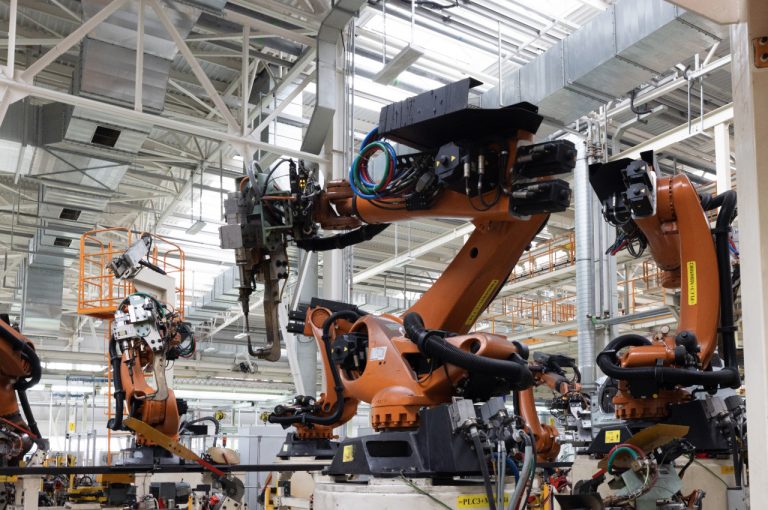 La industria de los cobots va ganando terreno en el mundo