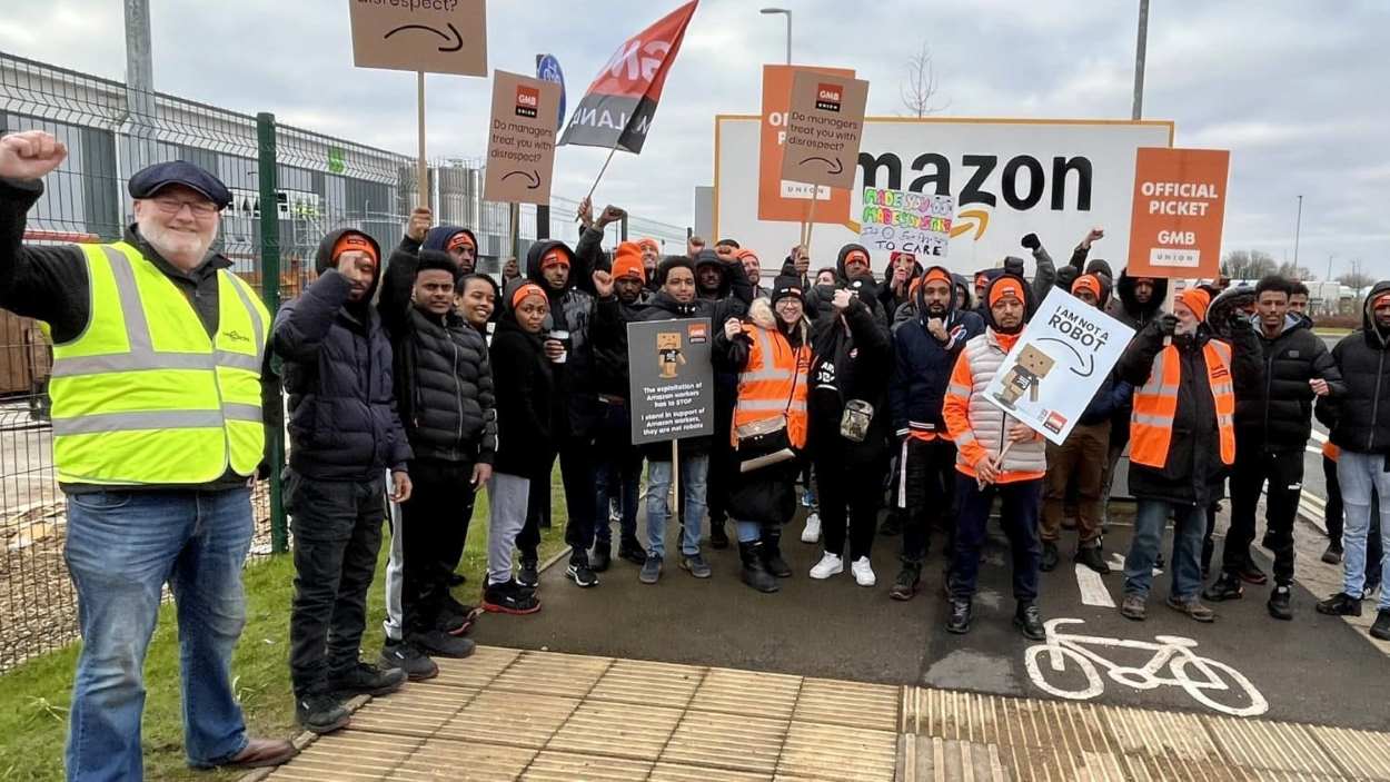 Cientos De Empleados De Amazon En Huelga Este Fin De Semana