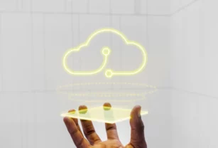 nube-hibrida-tecnologia-aprovechamiento-logistica