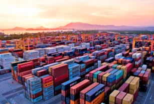 puerto-manzanillo-mercancias-contenedores