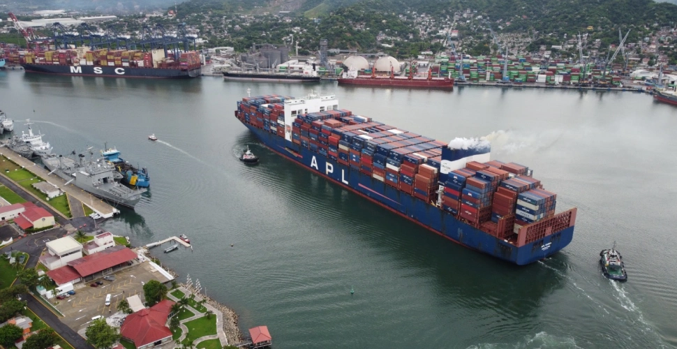carga-contenerizada-puerto-manzanillo