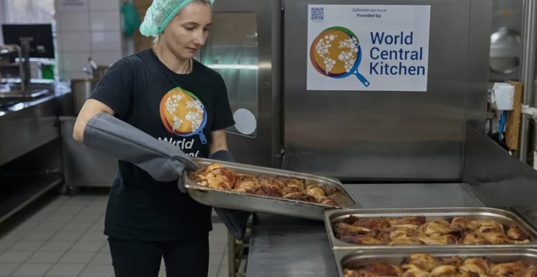 world-central-kitchen-labor-logistica