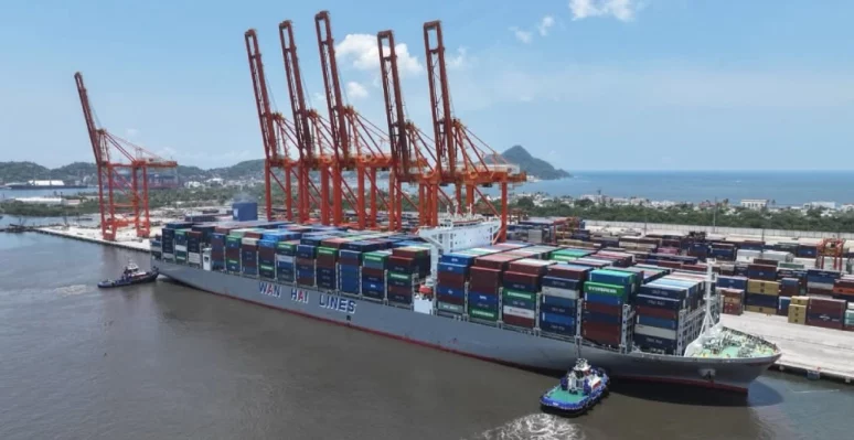 megabuques manzanillo