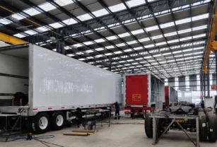 The Logistics World visita la planta de Remolques Zubiría, en Teoloyucan, Edomex