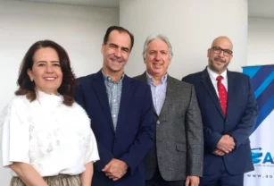 De Izq. a Der. Mayra Payán, Felipe Ordóñez, Amadeo Marichalar y Sergio Morales.