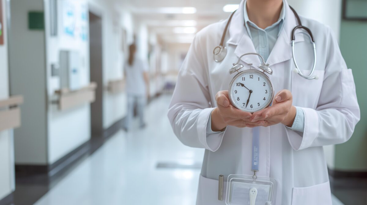 ultima-milla-salud-medicos-pacientes-scaled.jpg
